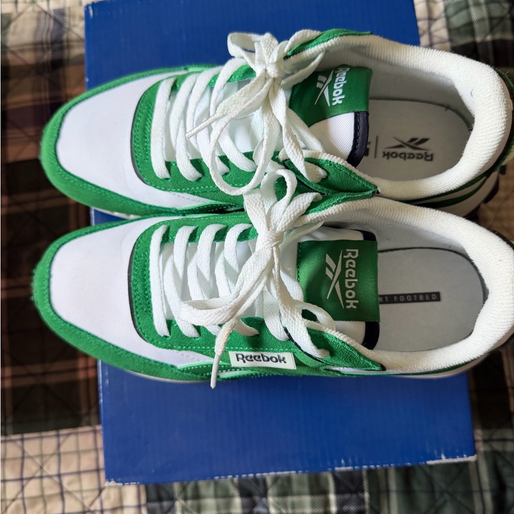 Reebok women’s  Green and White Sneakers - Picture 3 of 5